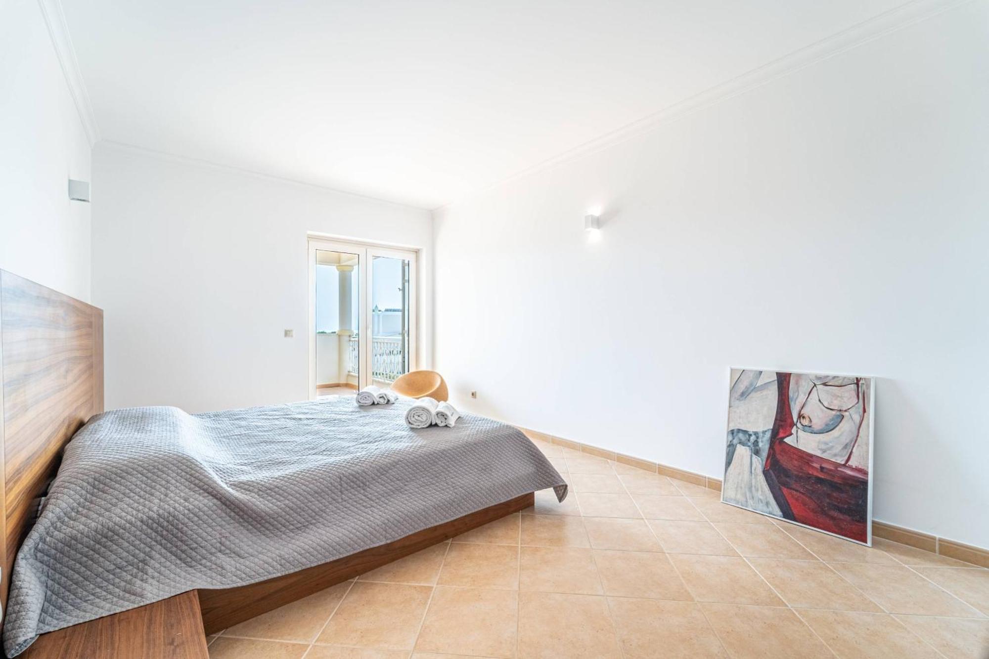 Villa Ribeiro By Hellovacations アルブフェイラ エクステリア 写真