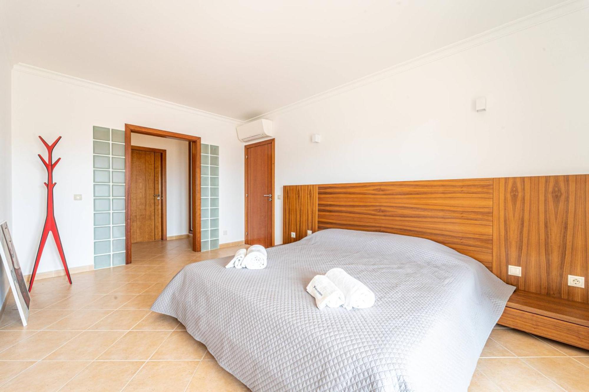 Villa Ribeiro By Hellovacations アルブフェイラ エクステリア 写真